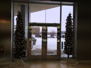 Front Entry Way - Looking festive for the holidays